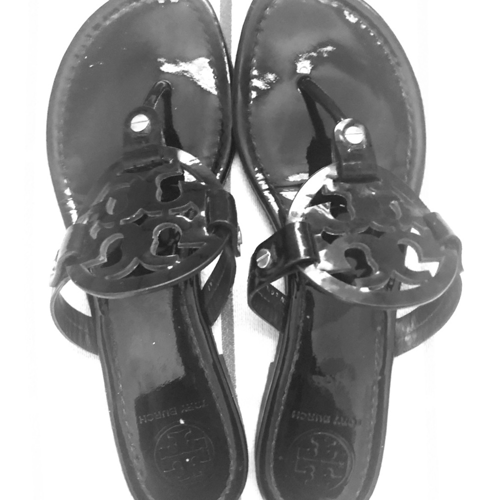 Tory Burch Miller Flip-Flop Sandals 8 Women’s